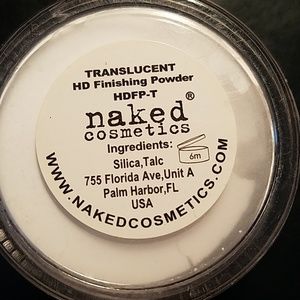Naked Cosmetics Finishing Powder